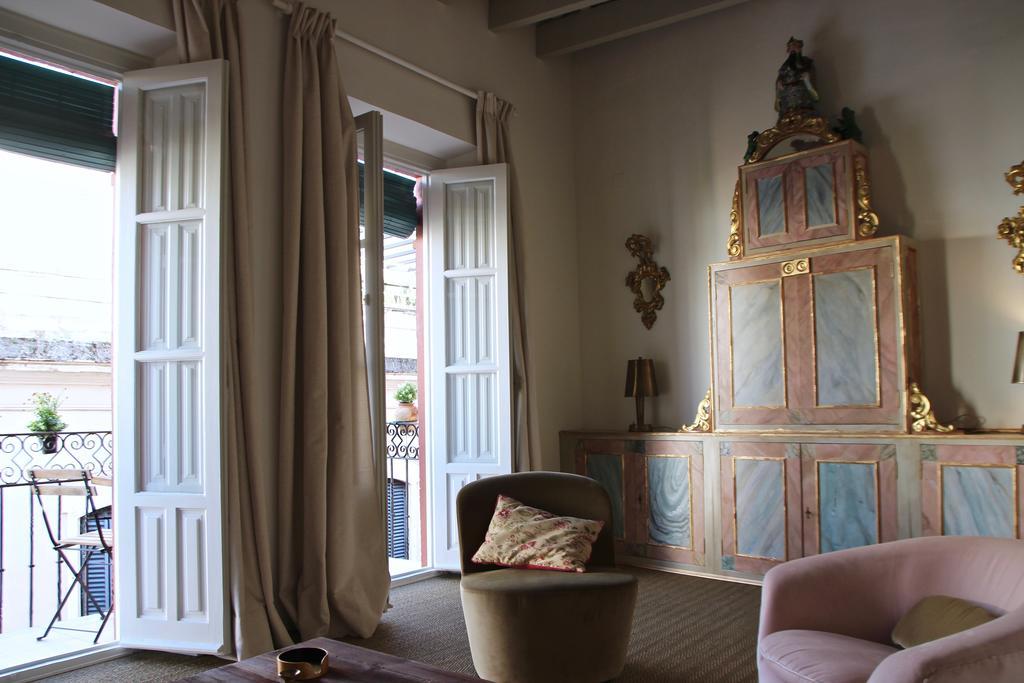 Eva Recommends Sentencia Sevilla Bagian luar foto