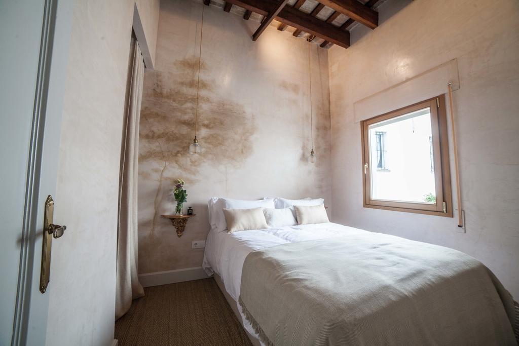 Eva Recommends Sentencia Sevilla Bagian luar foto
