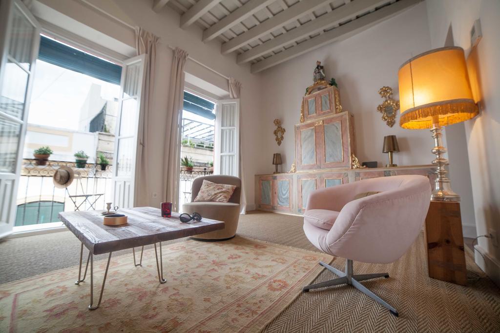 Eva Recommends Sentencia Sevilla Bagian luar foto