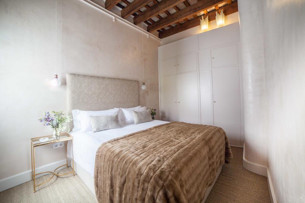 Eva Recommends Sentencia Sevilla Bagian luar foto